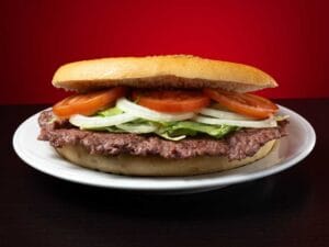 Hamburguesa de ternera con verdura