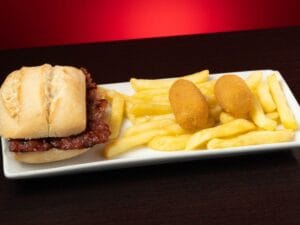 pulguita-hamburguesa